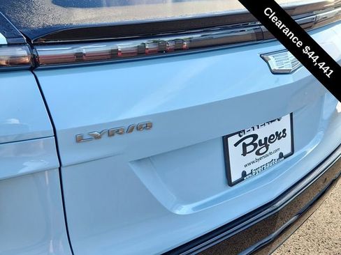 Used 2025 Cadillac Lyriq Sport image 30
