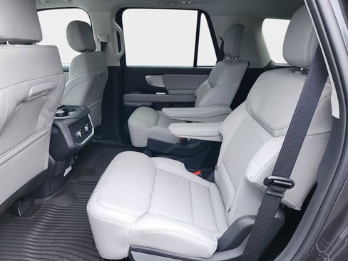 New 2026 Ford Expedition Active AWD/4WD image 15