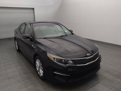 Used 2017 Kia Optima EX image 13