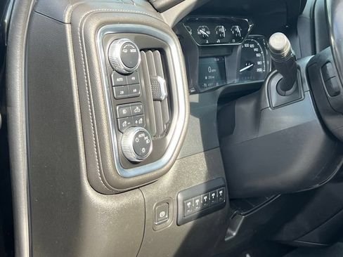 Used 2023 GMC Sierra 3500 SLE w/ X31 Off-Road Package AWD/4WD image 27