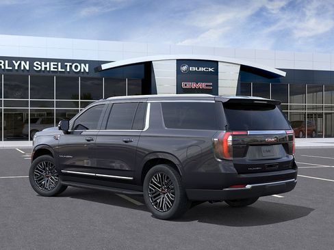 New 2026 GMC Yukon XL Elevation image 3