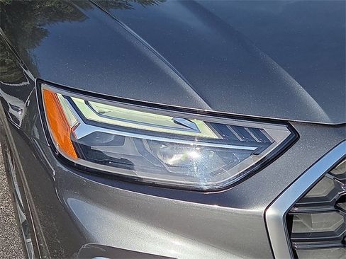 Certified 2023 Audi Q5 2.0T Premium Plus w/ Premium Plus Package image 9
