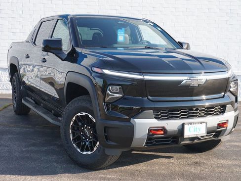New 2026 Chevrolet Silverado EV Trail Boss image 4