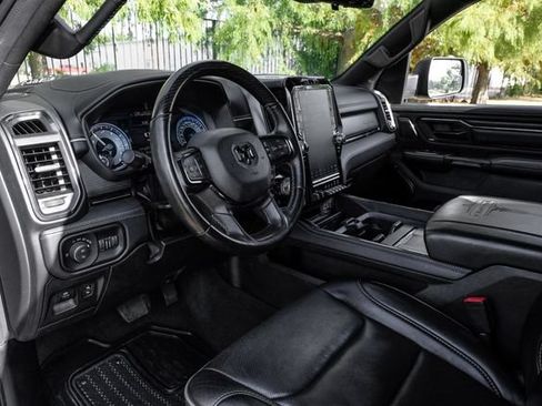 Used 2022 RAM 1500 Limited AWD/4WD image 5