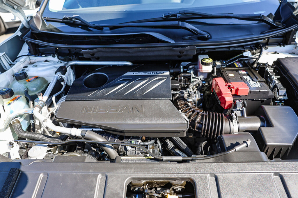 Used 2023 Nissan Rogue S FWD image 16