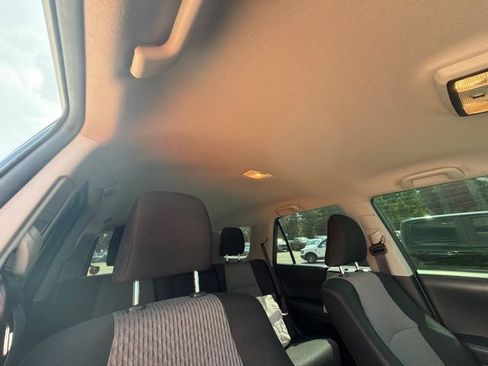 Used 2020 Toyota 4Runner SR5 AWD/4WD image 37