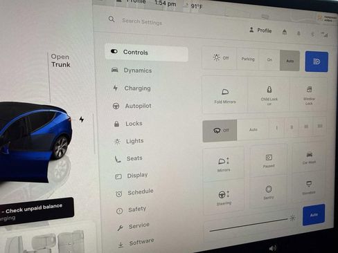 Used 2024 Tesla Model Y Long Range image 35