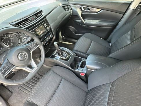 Certified 2017 Nissan Rogue SV AWD/4WD image 21