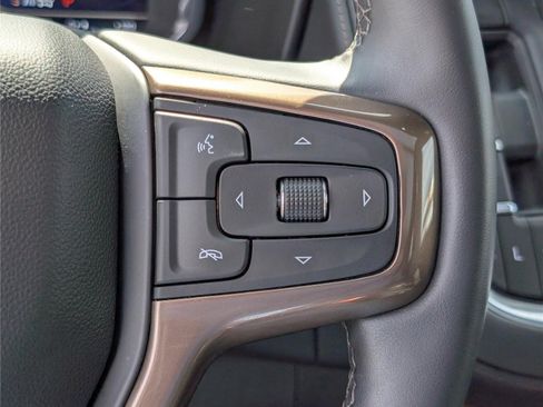 Used 2024 Chevrolet Suburban High Country AWD/4WD image 29