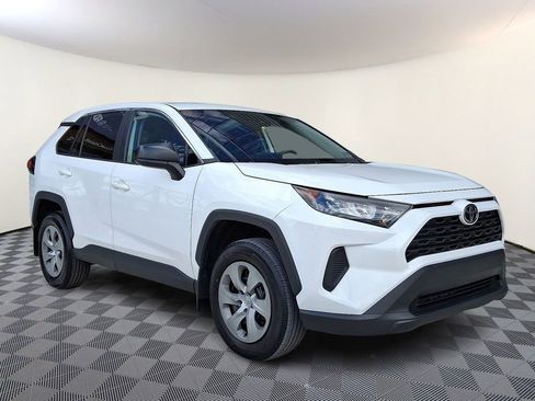 Used 2022 Toyota RAV4 LE AWD/4WD image 1