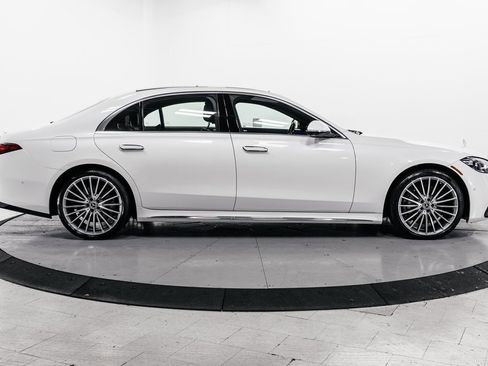Used 2024 Mercedes-Benz S 580 4MATIC Sedan image 34
