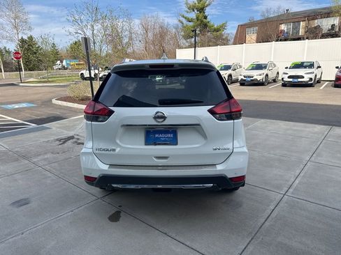 Used 2019 Nissan Rogue SV AWD/4WD image 6