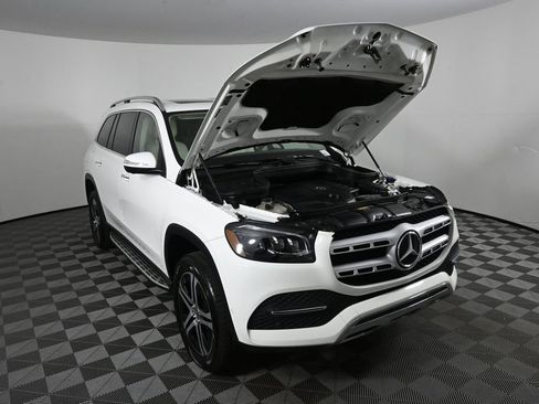 Used 2020 Mercedes-Benz GLS 450 4MATIC image 34