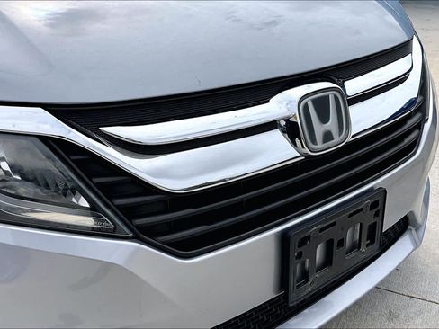 Used 2018 Honda Odyssey EX image 30