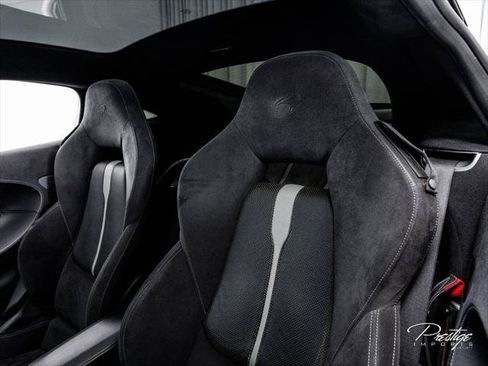 Used 2017 McLaren 570S RWD image 36