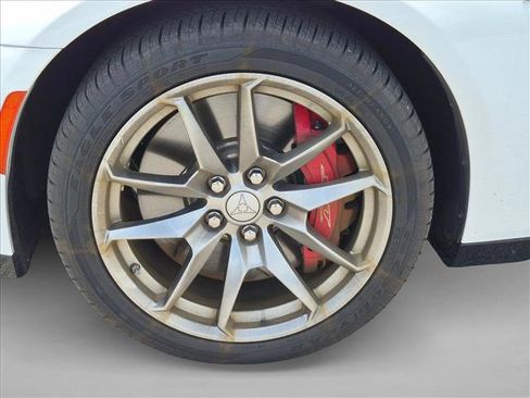 Used 2025 Dodge Charger Daytona Scat Pack w/ Track Pack AWD/4WD image 15