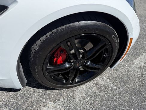 Used 2016 Chevrolet Corvette Stingray Convertible image 8