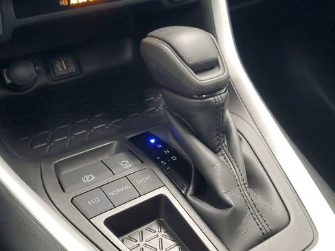 Used 2023 Toyota RAV4 XLE w/ Convenience Package image 30