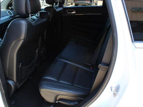 Certified 2020 Jeep Grand Cherokee Limited AWD/4WD image 20