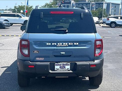 New 2026 Ford Bronco Sport Outer Banks w/ Outer Banks Tech Package+ AWD/4WD image 4