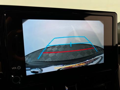 Used 2026 Toyota Corolla SE FWD image 18