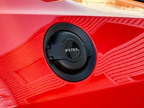 Used 2016 Dodge Challenger SRT Hellcat RWD image 28