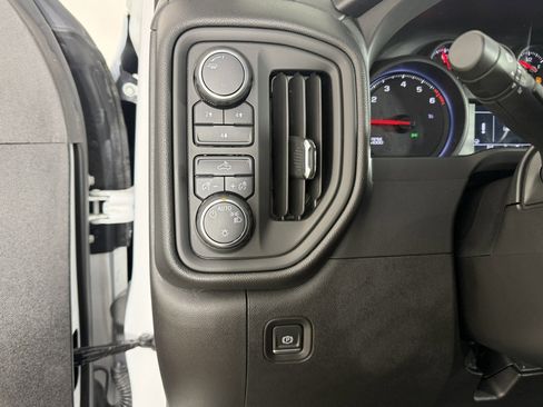 Used 2023 Chevrolet Silverado 2500 W/T w/ WT Fleet Convenience Package image 22