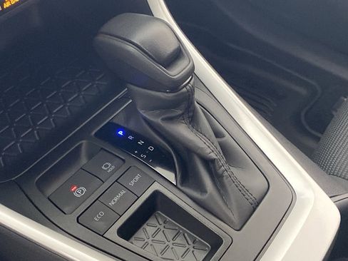 New 2025 Toyota RAV4 LE image 14