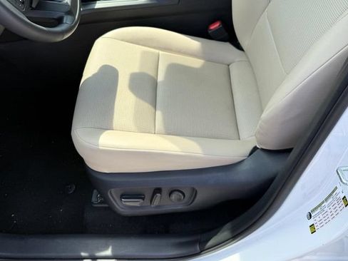 Used 2026 Toyota RAV4 XLE Premium AWD/4WD image 21