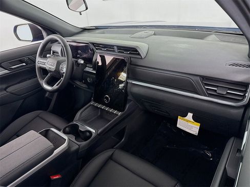 New 2026 GMC Terrain Elevation w/ Elevation Premium Package image 22