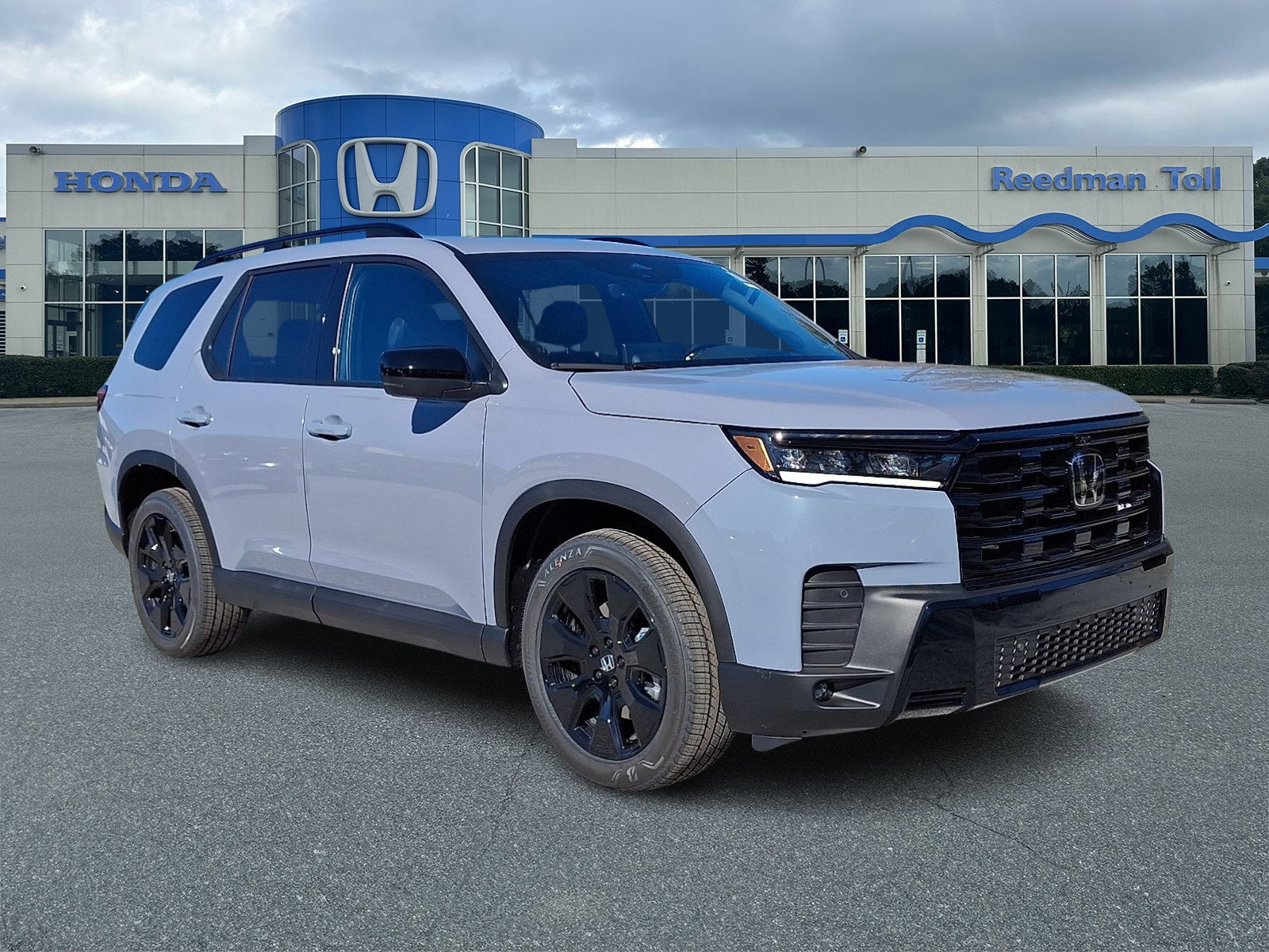 New 2026 Honda Pilot Black Edition image 1