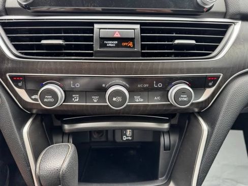 Used 2019 Honda Accord EX image 23