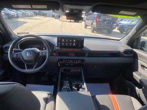 Used 2026 Honda Passport TrailSport image 12