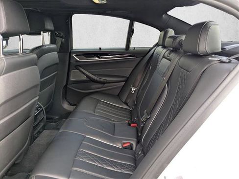 Used 2019 BMW M550i xDrive w/ Premium Package image 21