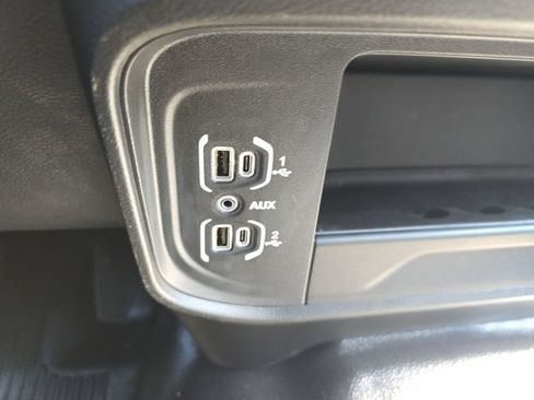 New 2024 RAM 3500 Tradesman w/ Chrome Appearance Group AWD/4WD image 18