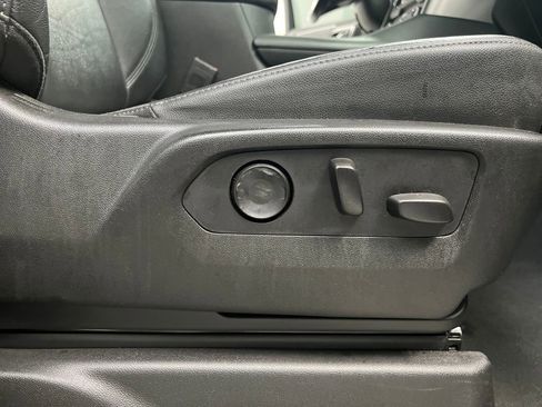 Used 2021 Chevrolet Tahoe LT image 25