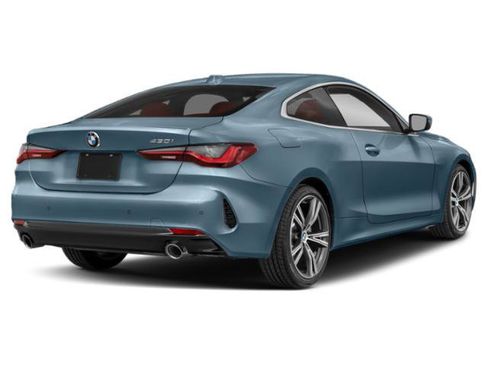 Used 2024 BMW 430i Coupe w/ Convenience Package RWD image 2