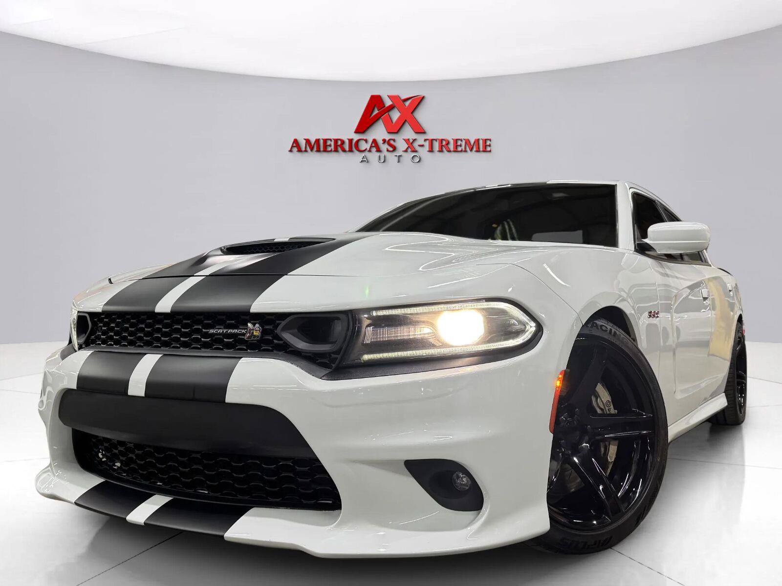 Used 2019 Dodge Charger Scat Pack w/ Dynamics Package RWD image 1