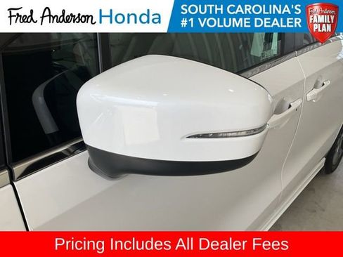 New 2026 Honda Odyssey Touring image 3