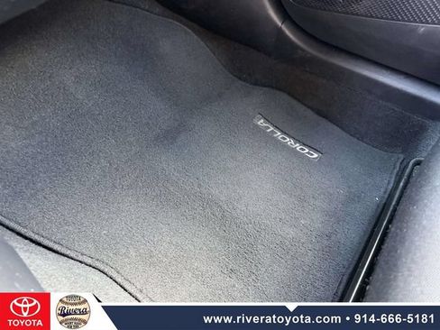 Used 2023 Toyota Corolla SE w/ Carpet Mat Package (TMS) FWD image 20