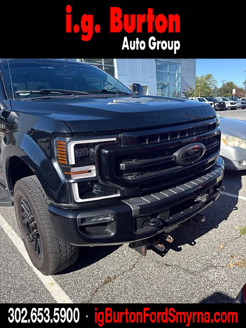 Used 2022 Ford F350 Lariat w/ Black Appearance Package AWD/4WD image 1