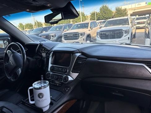 Used 2015 Chevrolet Tahoe LTZ AWD/4WD image 9