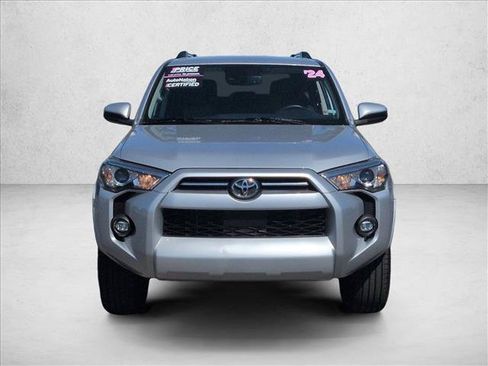Used 2024 Toyota 4Runner SR5 RWD image 3