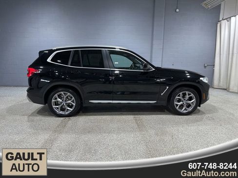 Certified 2023 BMW X3 xDrive30i w/ Premium Package image 2