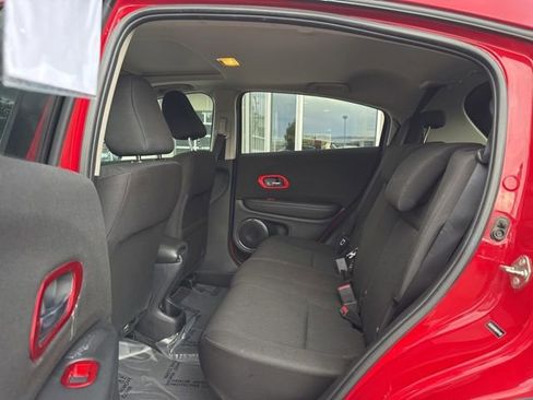Used 2017 Honda HR-V EX image 7