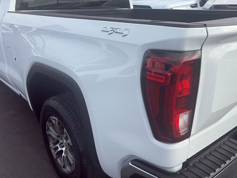Used 2019 GMC Sierra 1500 SLE w/ SLE Value Package AWD/4WD image 22