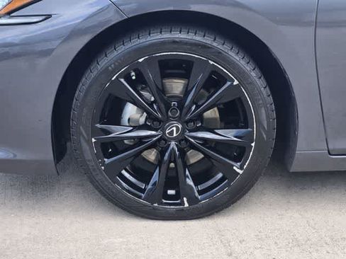 Used 2023 Lexus ES 350 F Sport w/ Accessory Package (Z1) FWD image 8