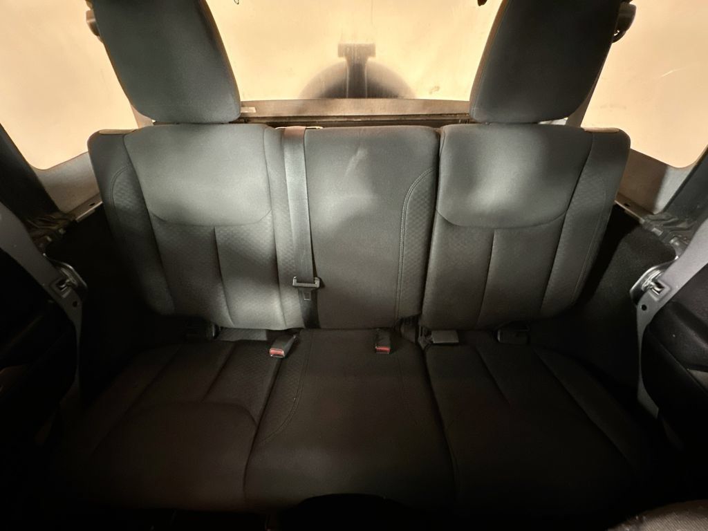 Used 2016 Jeep Wrangler Unlimited Sport w/ Quick Order Package 24S AWD/4WD image 13