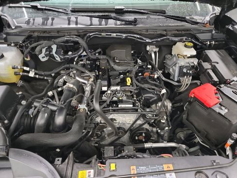 Used 2024 Ford Ranger Lariat w/ FX4 Off-Road Package image 24