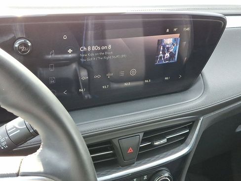 Used 2025 Buick Encore GX Sport Touring w/ Comfort Package image 14